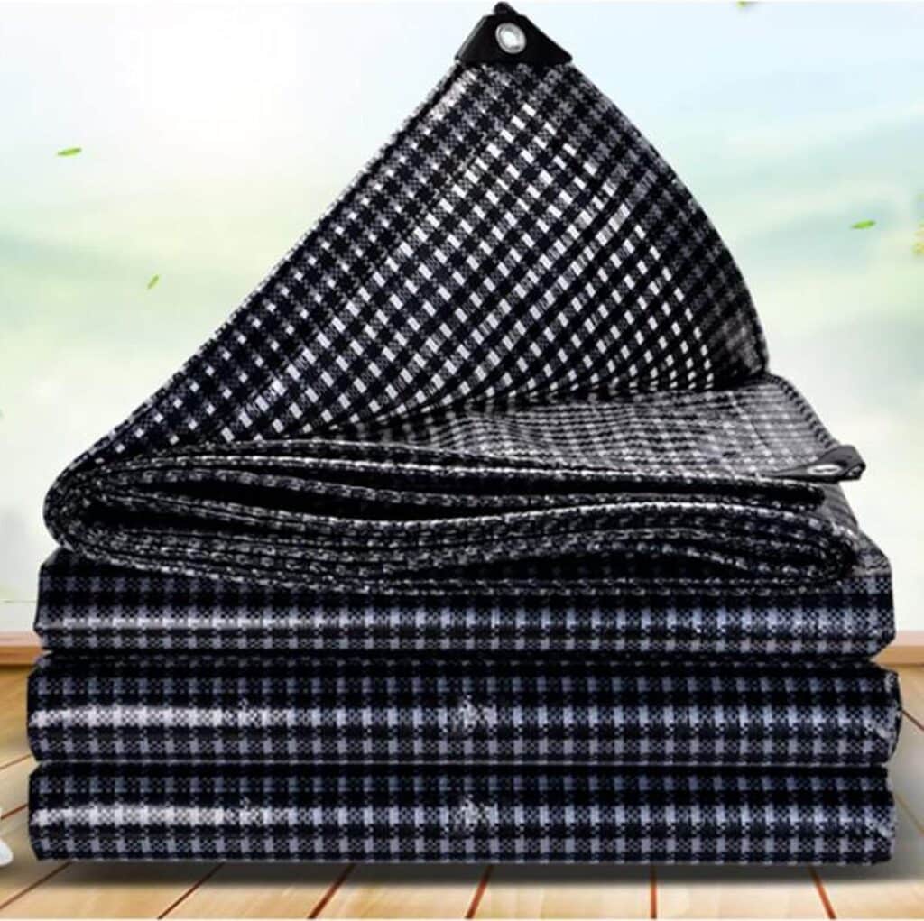 Test de la bâche de protection imperméable 6x7m : idéale pour abri et camping