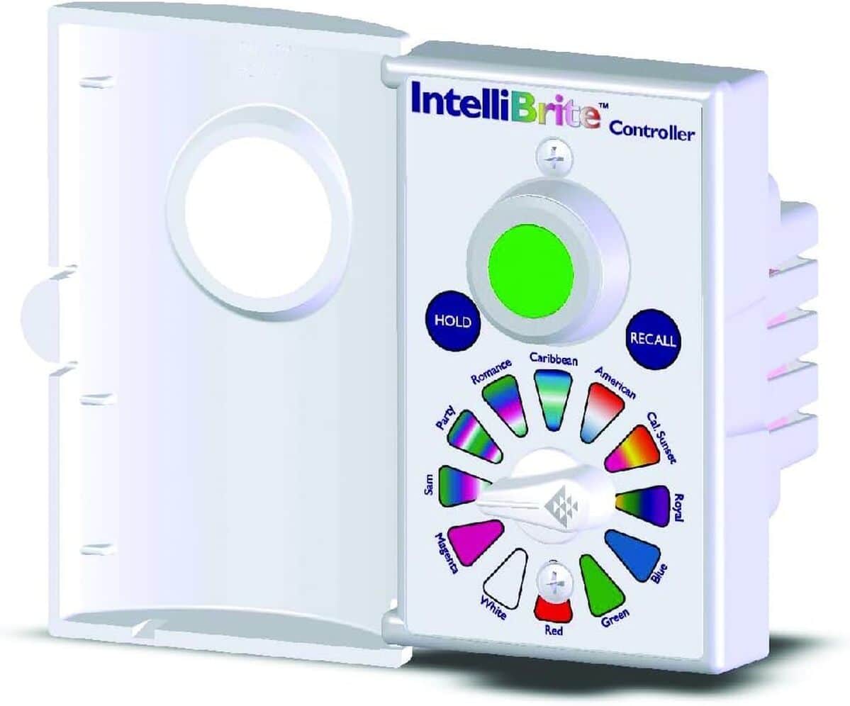 Test du contrôleur LED Pentair Intellibrite pour piscine et spa