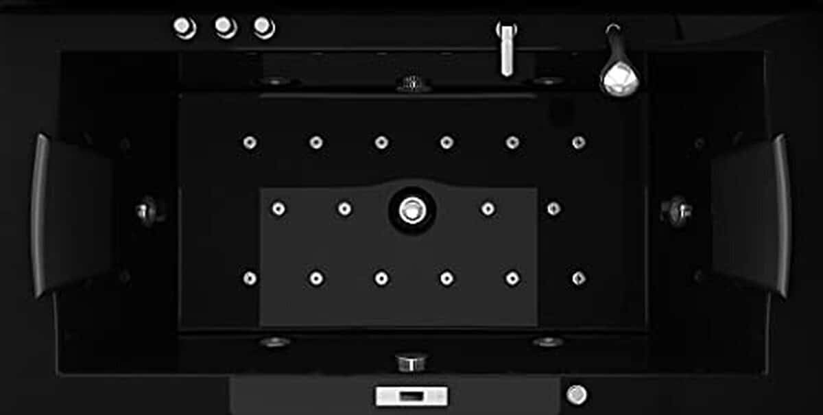 Test du spa Remous Villa Eugenie 2 personnes noir