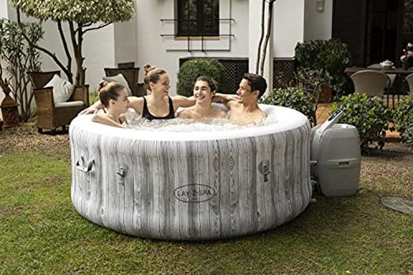 Découvrez notre test du spa Bestway Lay-Z-Spa Fiji Airjet : un cocon de détente à domicile pour ceux qui recherchent relaxation et bien-être. Profitez de ses fonctionnalités et transformez votre espace en un havre de paix.