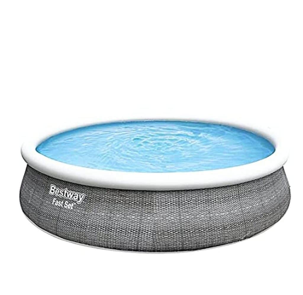 Test de la piscine Fast Set rotin de Bestway