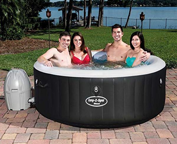 Découvrez notre test détaillé du spa gonflable Bestway Miami : relaxation assurée pour 4 personnes avec un confort optimal et une installation facile
