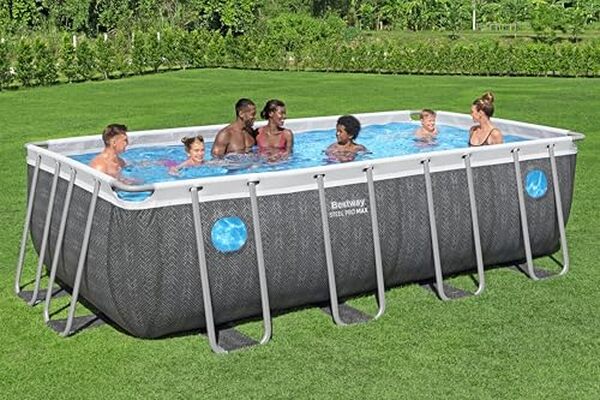 Découvrez notre test complet de la piscine hors sol Bestway Steel Pro Max Splashview : caractéristiques, avantages et avis pour bien choisir votre piscine. 