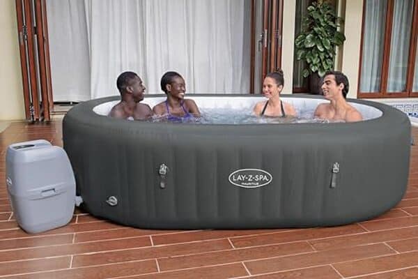 Découvrez notre test complet du spa gonflable Bestway Lay-Z-Spa Mauritius Airjet : caractéristiques, performances et avis pour ce spa 5-7 places idéal pour votre jardin. 