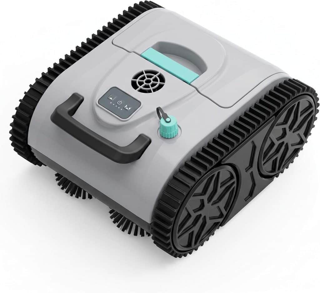 Test du robot nettoyeur Hinice : efficacité sans fil pour piscines jusqu'à 1600 m²