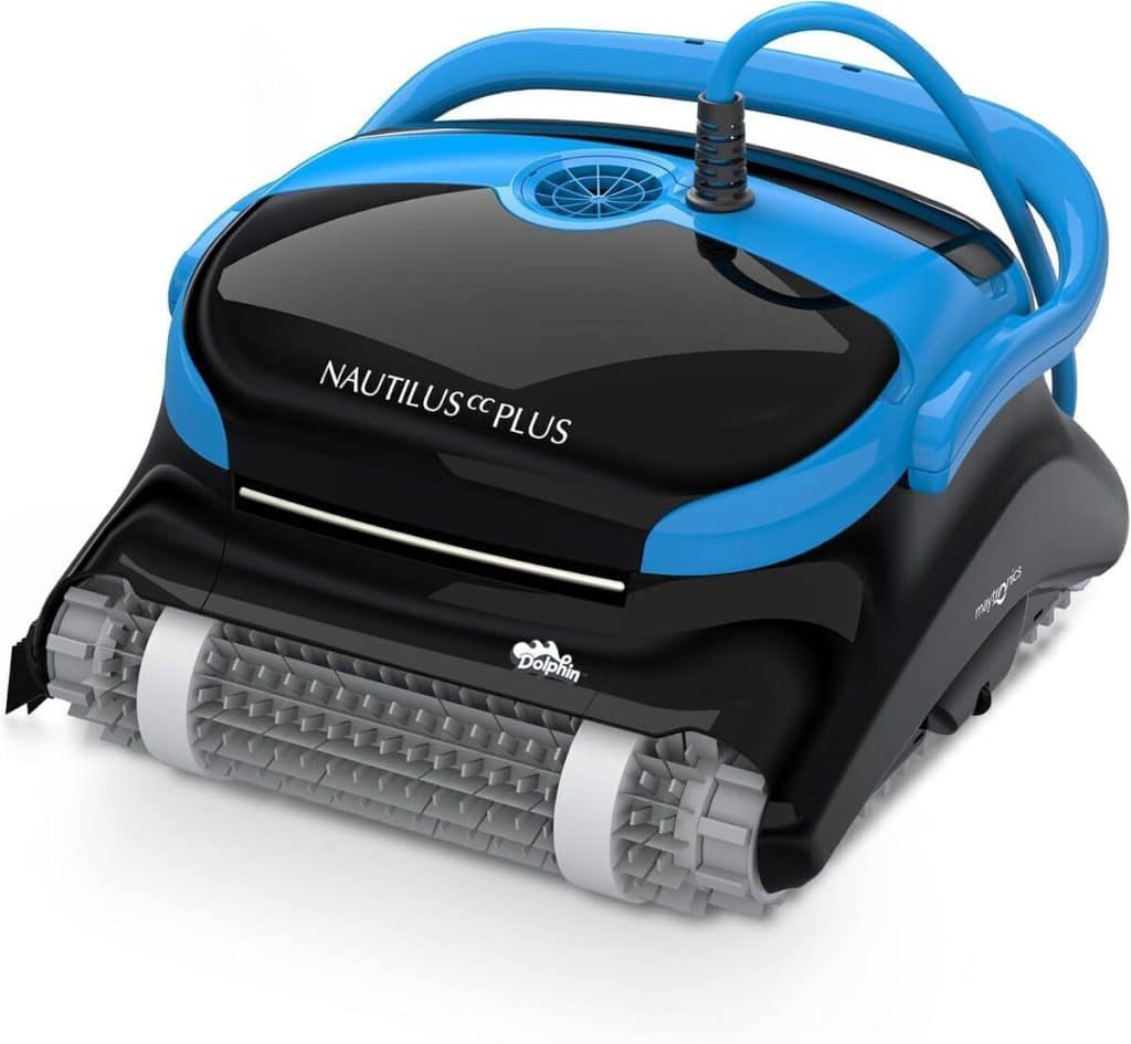 Test du robot piscine Dolphin Nautilus CC Plus : performance et intelligence